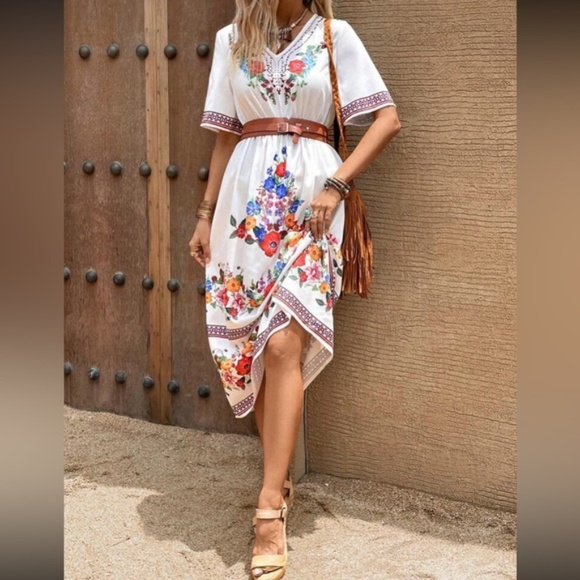 Boho Floral Print V neck High Waisted Dress - Picture 2 of 5